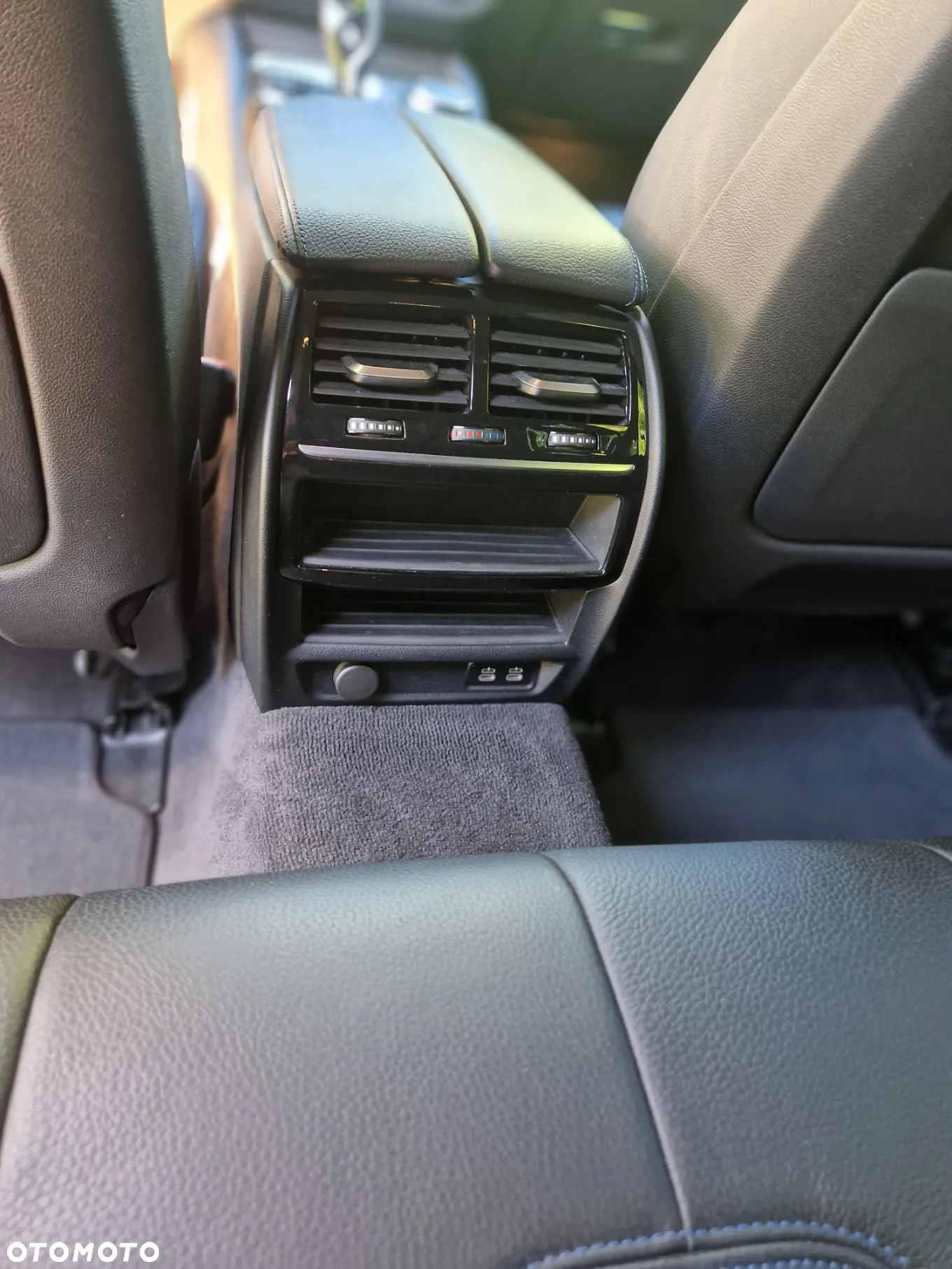 BMW Seria 5 530i xDrive M Sport sport - 15