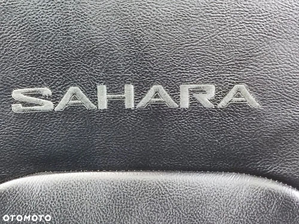 JEEP WRANGLER JL 4D od 2018r Fotele Kanapa Skórzane SAHARA - 4