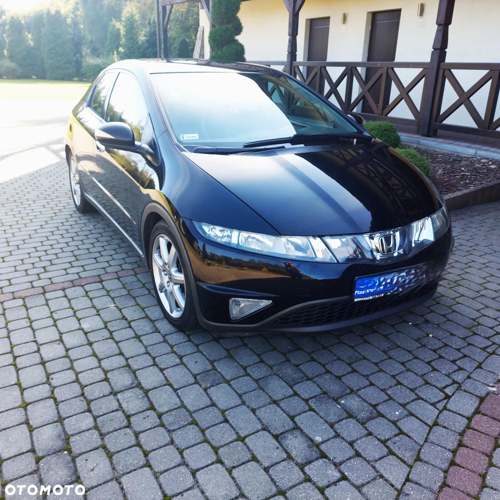 Honda Civic 1.8 Comfort - 11
