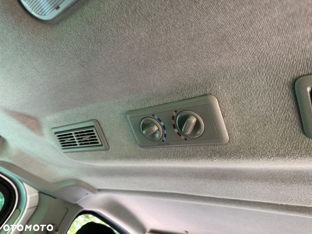 Opel Vivaro L2H1 2,9t Edition Premium - 9