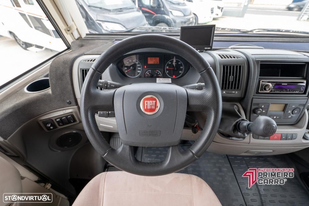 Hymer Classe B sala grande - 47