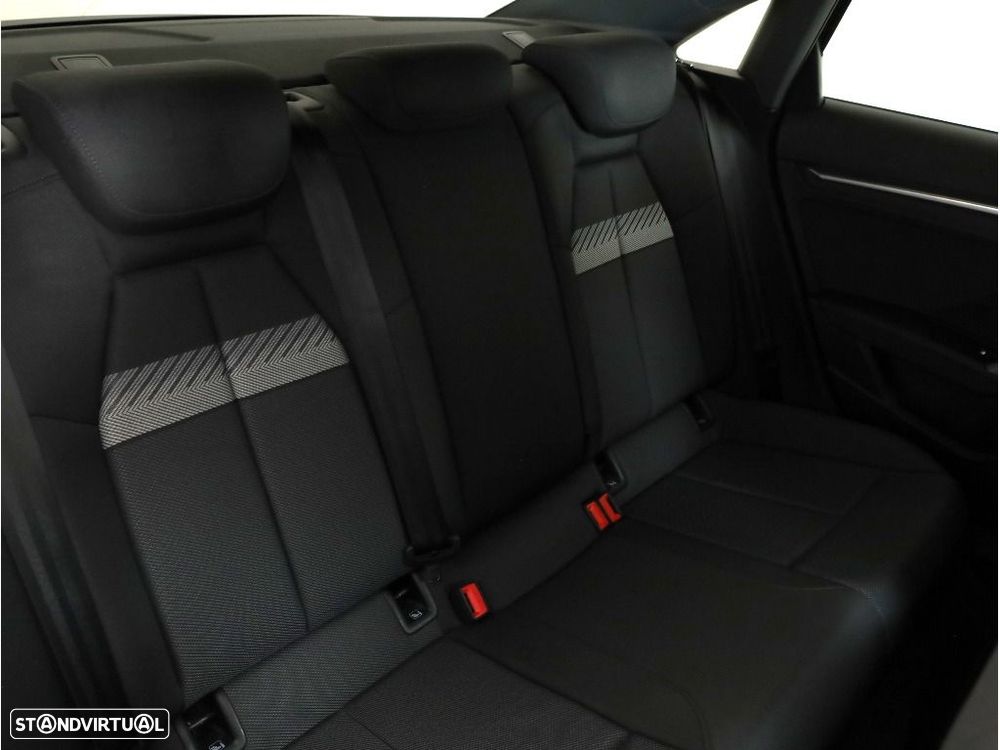 Audi A3 Limousine 30 TFSI Advanced S tronic - 15