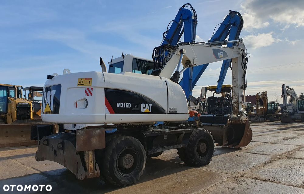 Caterpillar M316D - 4