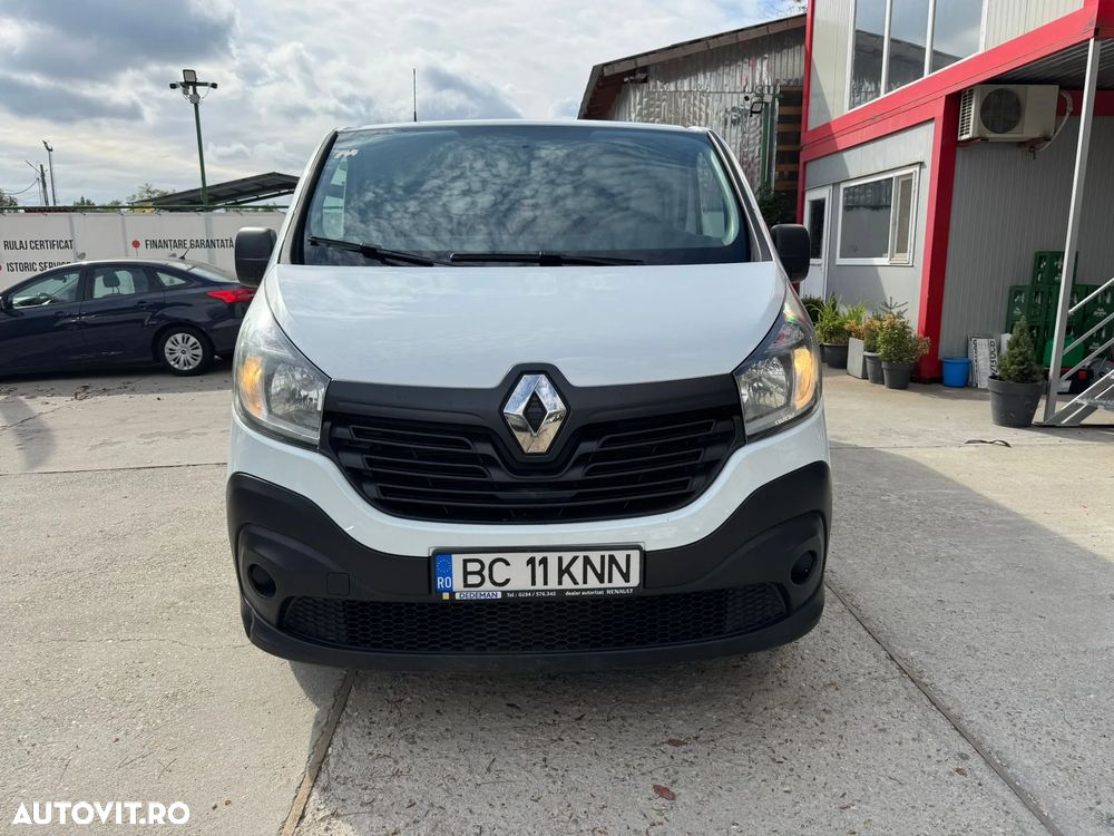 Renault Trafic - 2
