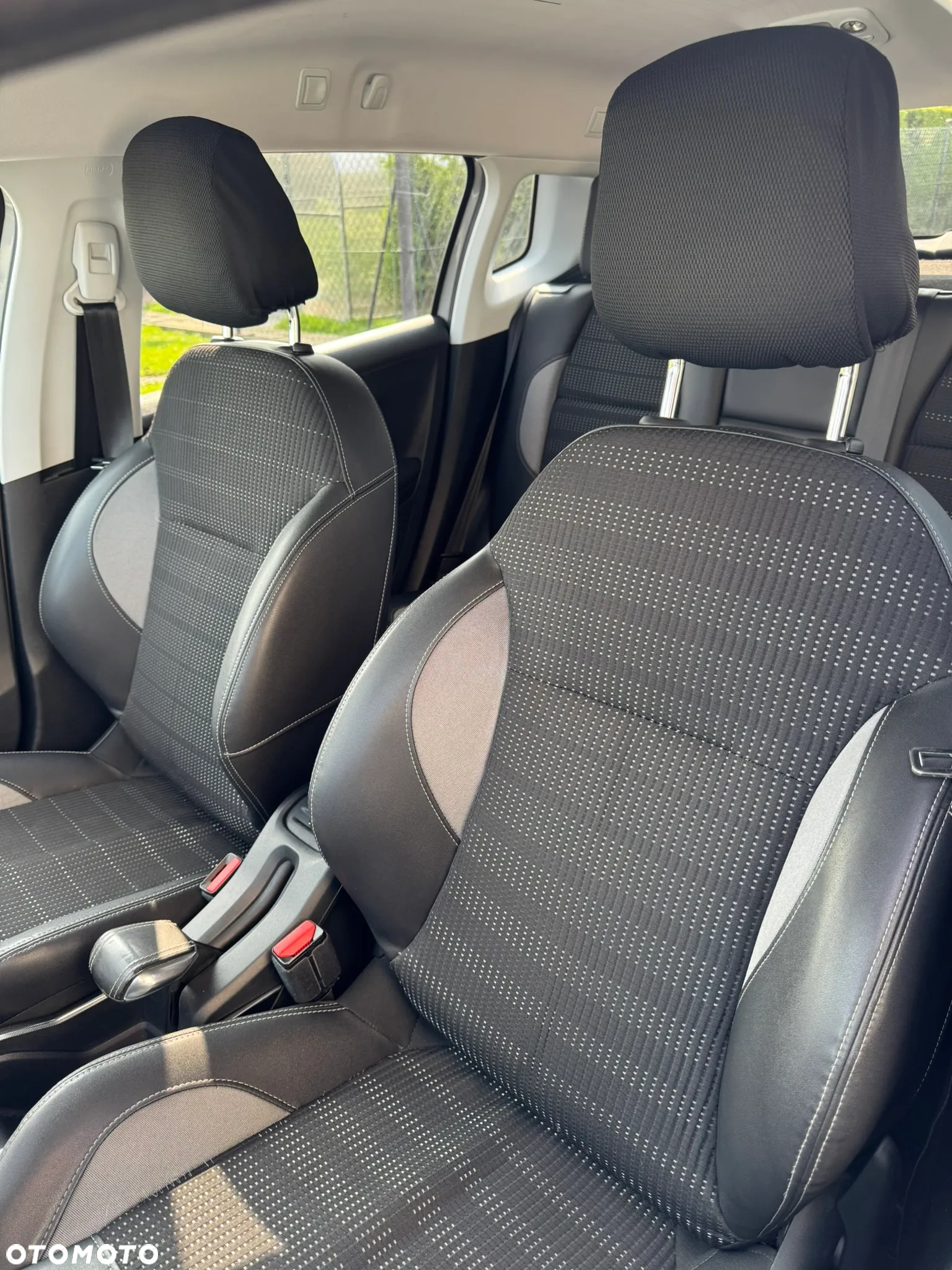 Peugeot 2008 - 21