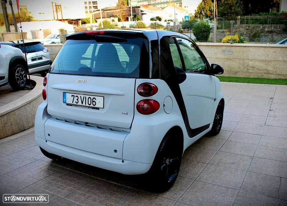 Smart ForTwo Coupé 0.8 cdi Passion 45 - 23