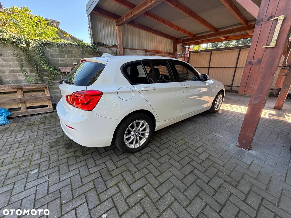 BMW Seria 1 116i Edition Metropolitan - 6