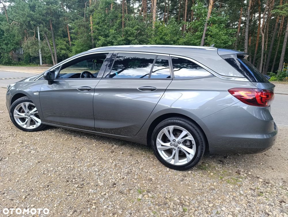 Opel Astra 1.6 D (CDTI) Start/Stop Sports Tourer Business - 32