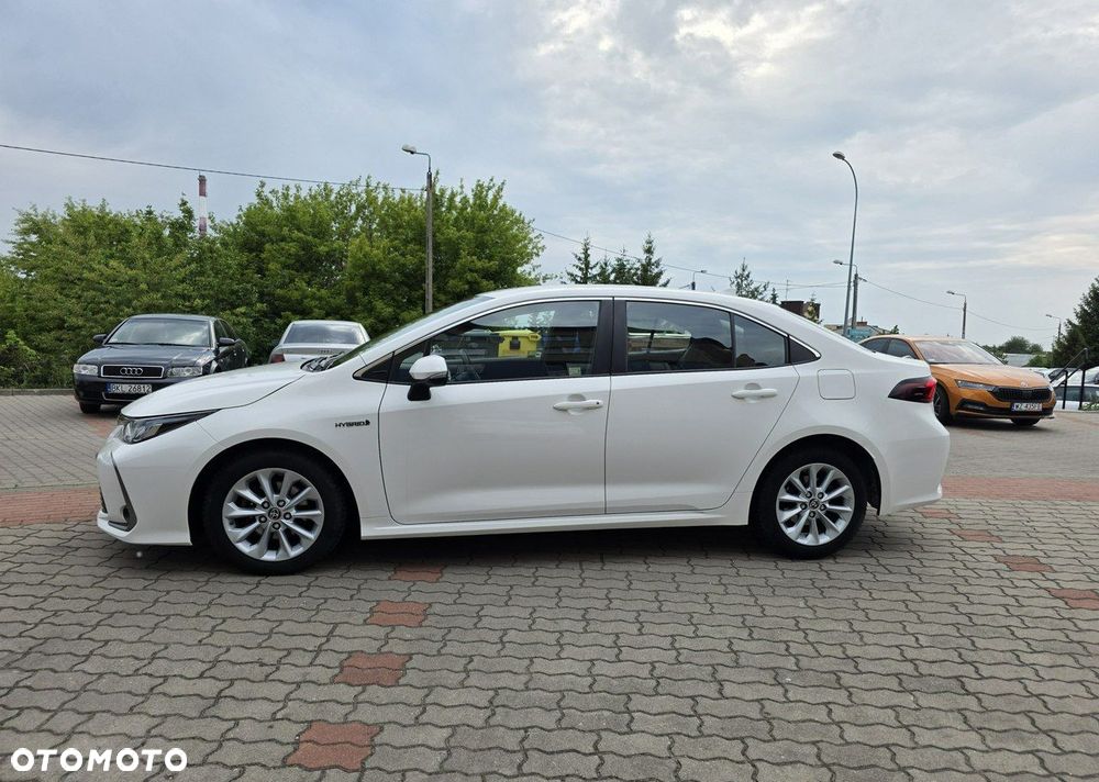 Toyota Corolla 1.8 Hybrid Comfort - 22