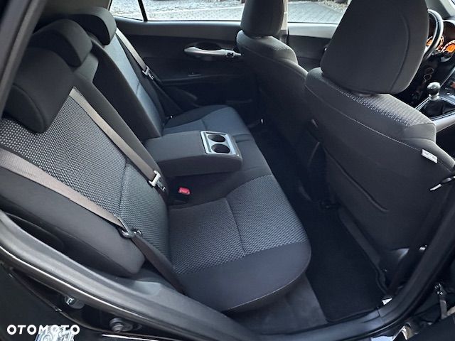 Toyota Auris 1.4 D-4D Edition - 35