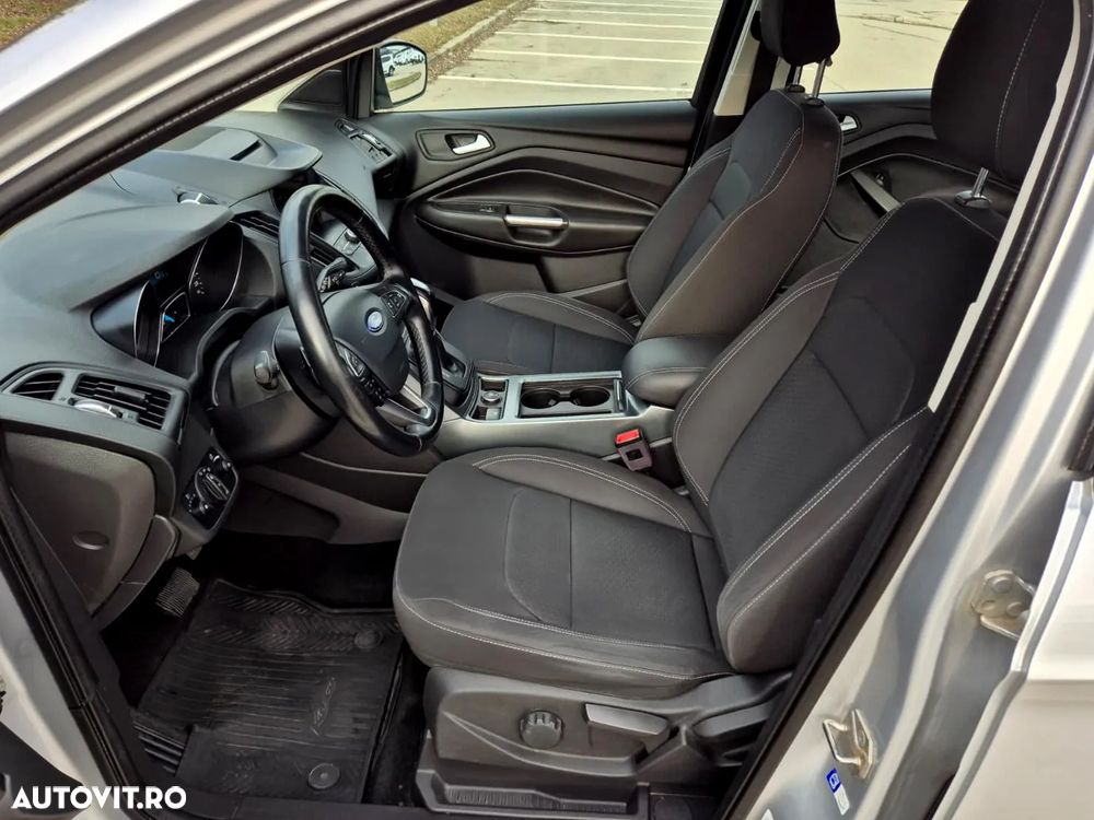 Ford Kuga 2.0 TDCi 4WD Powershift Trend - 17