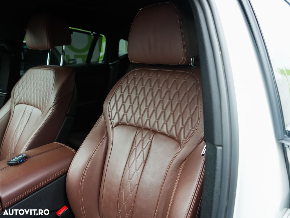 BMW X6 - 24