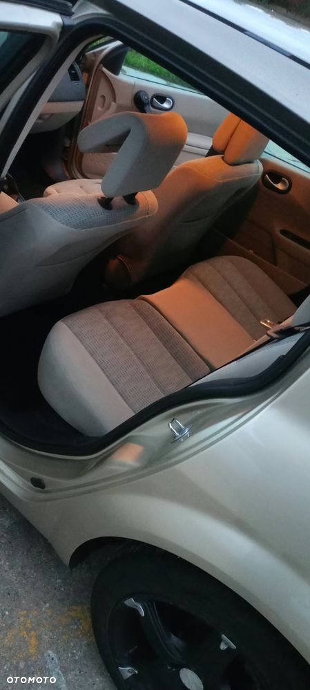Renault Megane - 9
