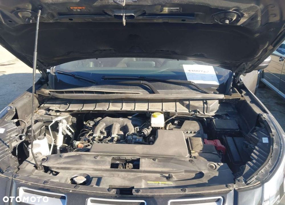 Nissan Pathfinder - 16