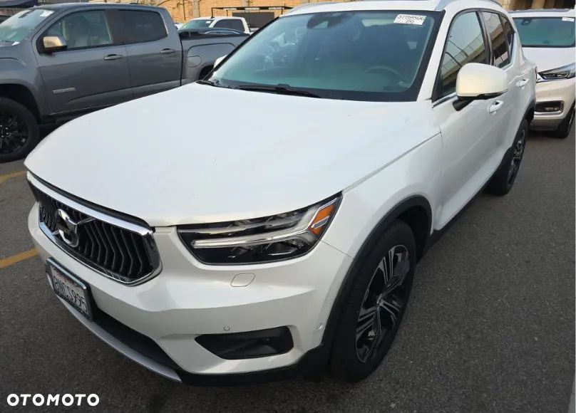 Volvo XC 40 T5 AWD Inscription - 1