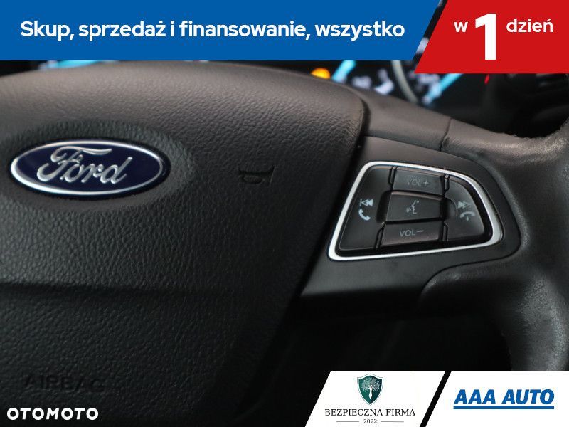 Ford EcoSport - 18