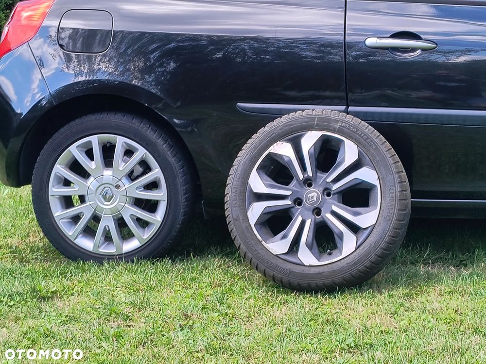 Renault Clio - 9