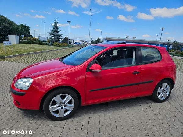 Volkswagen Golf V 1.6 Trendline