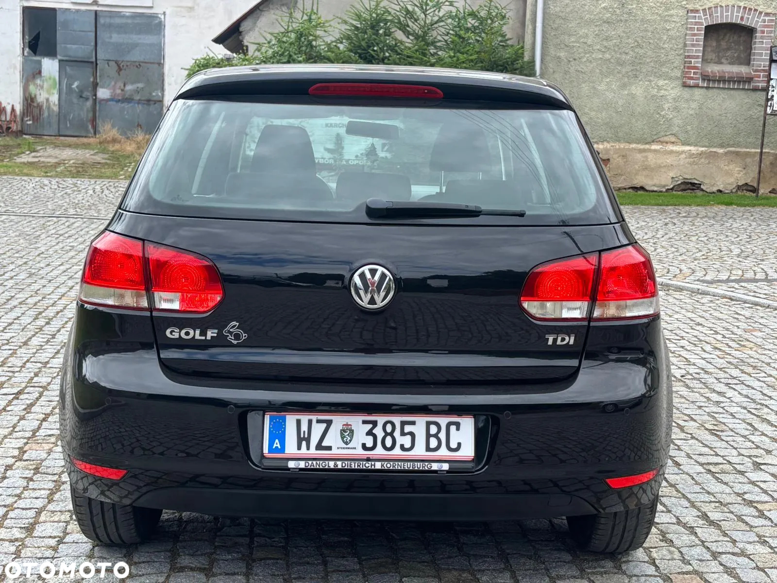 Volkswagen Golf VI 1.6 TDI Comfortline - 8