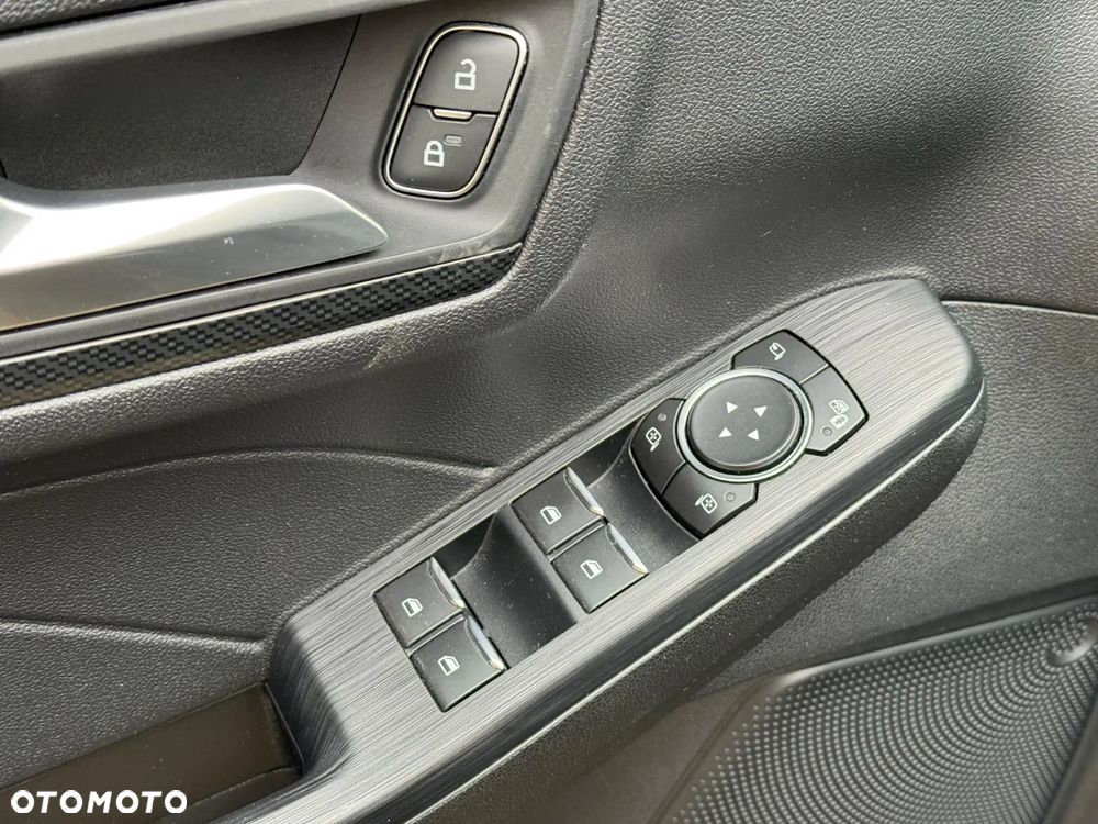 Ford Kuga 1.5 EcoBoost FWD ST-Line X - 26