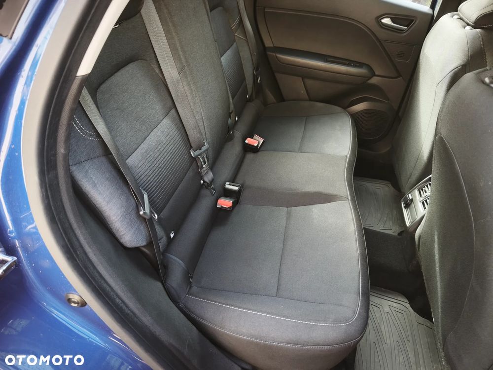 Renault Captur - 12