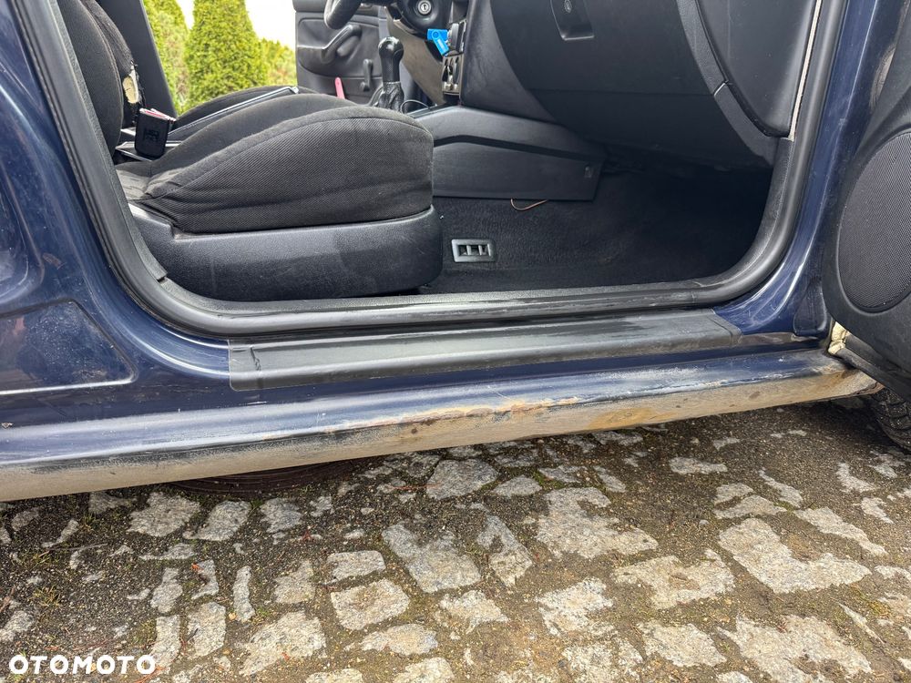 Volkswagen Golf 1.4 Basis - 4