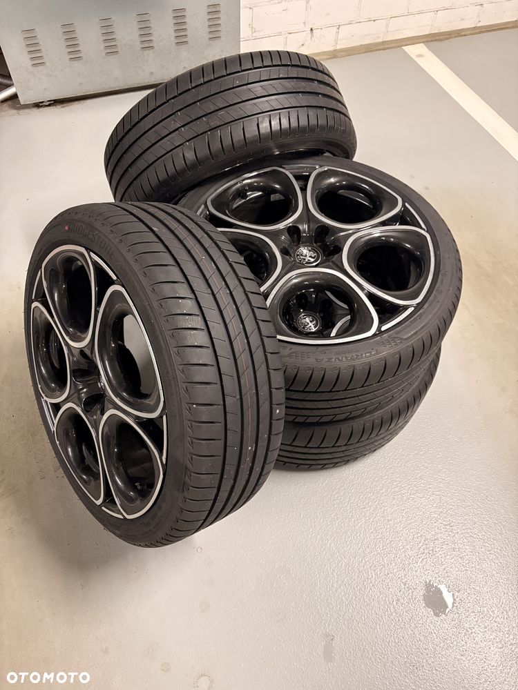 Nowe nieużywane felgi 20'' z oponami gratis - 4