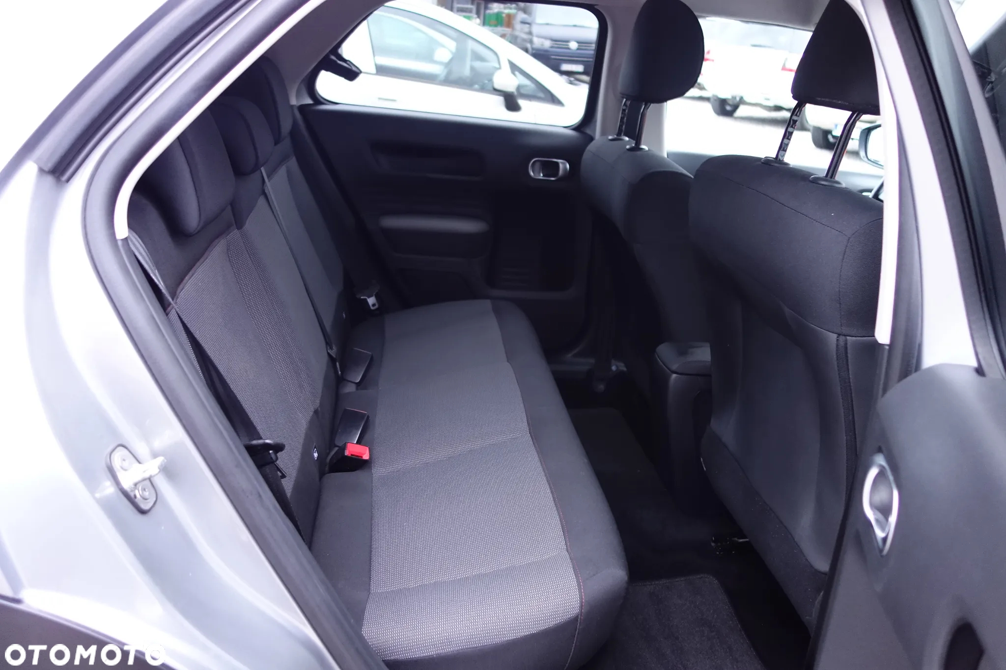Citroën C4 Cactus 1.5 BlueHDi Feel - 24