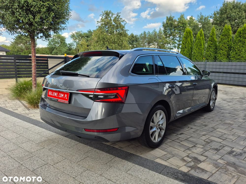 Skoda Superb 2.0 TDI SCR Style DSG - 5