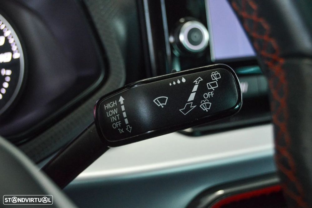 SEAT Arona 1.0 TSI FR - 33