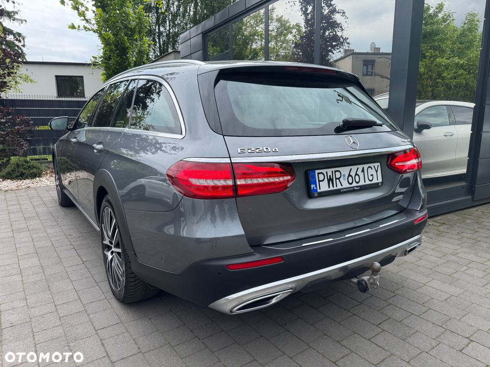 Mercedes-Benz Klasa E - 10