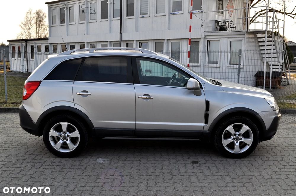 Opel Antara - 10