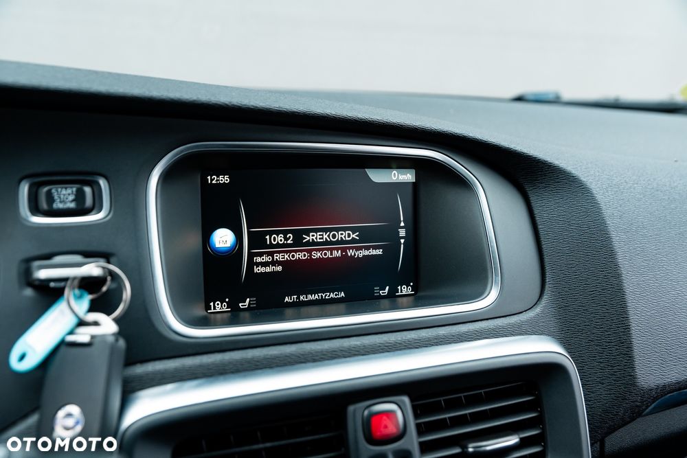 Volvo V40 D4 Geartronic RDesign - 31