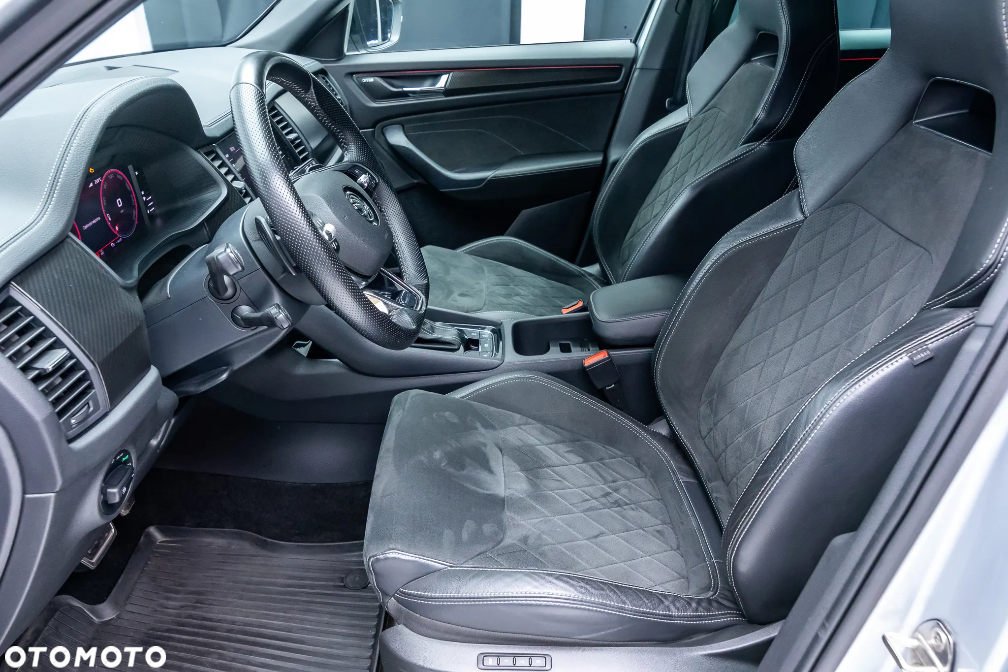 Skoda Kodiaq 2.0 TDI 4x4 DSG Sportline - 25