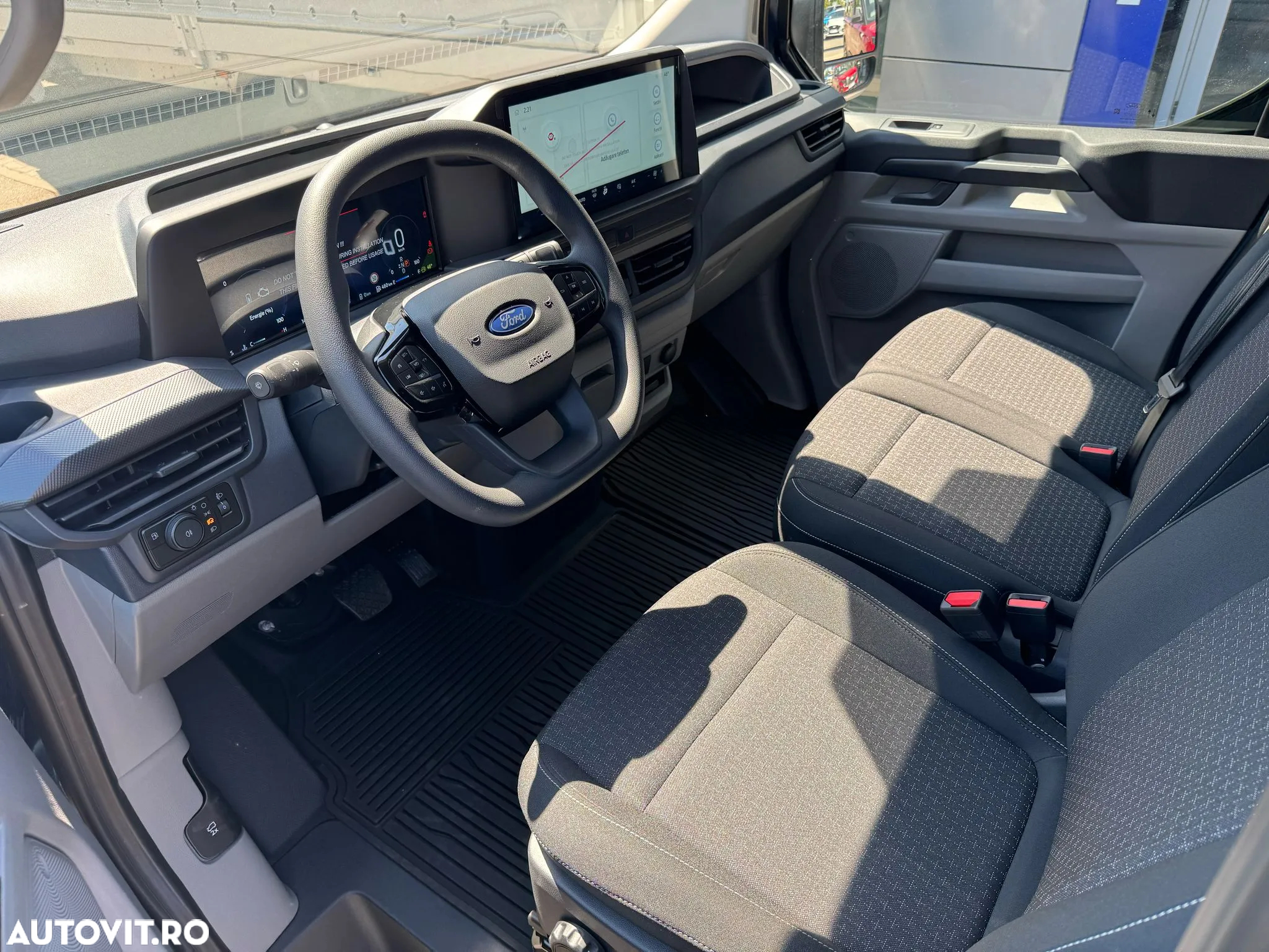 Ford Transit Custom Van 320L - 8