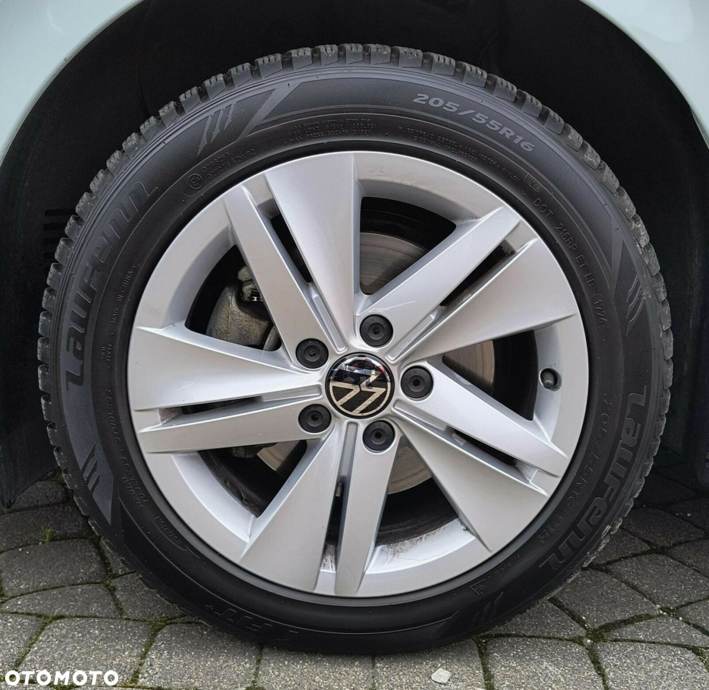 Volkswagen Golf - 26