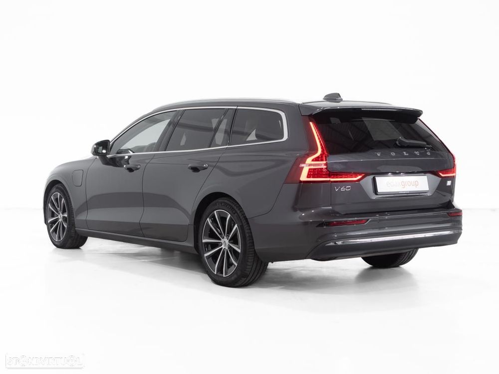 Volvo V60 2.0 T6 AWD TE Core - 4