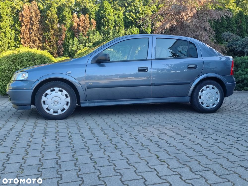 Opel Astra - 9