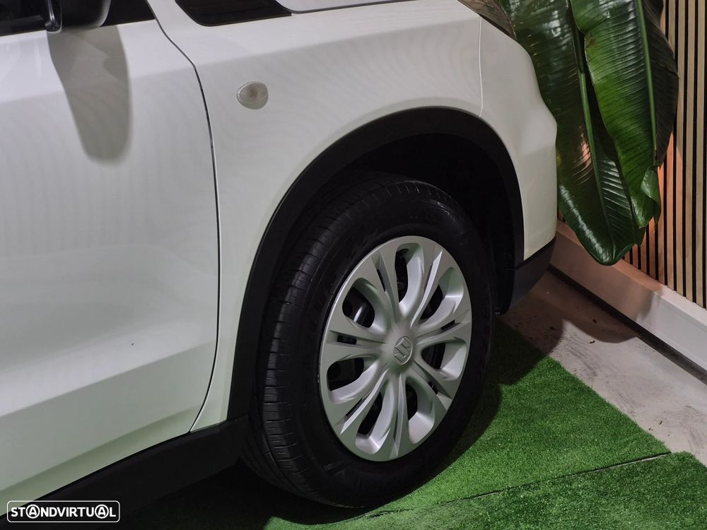Suzuki Vitara 1.6 VVT GLX - 9