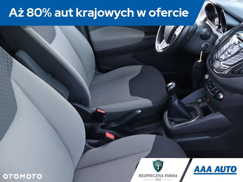 Ford Tourneo Courier - 10