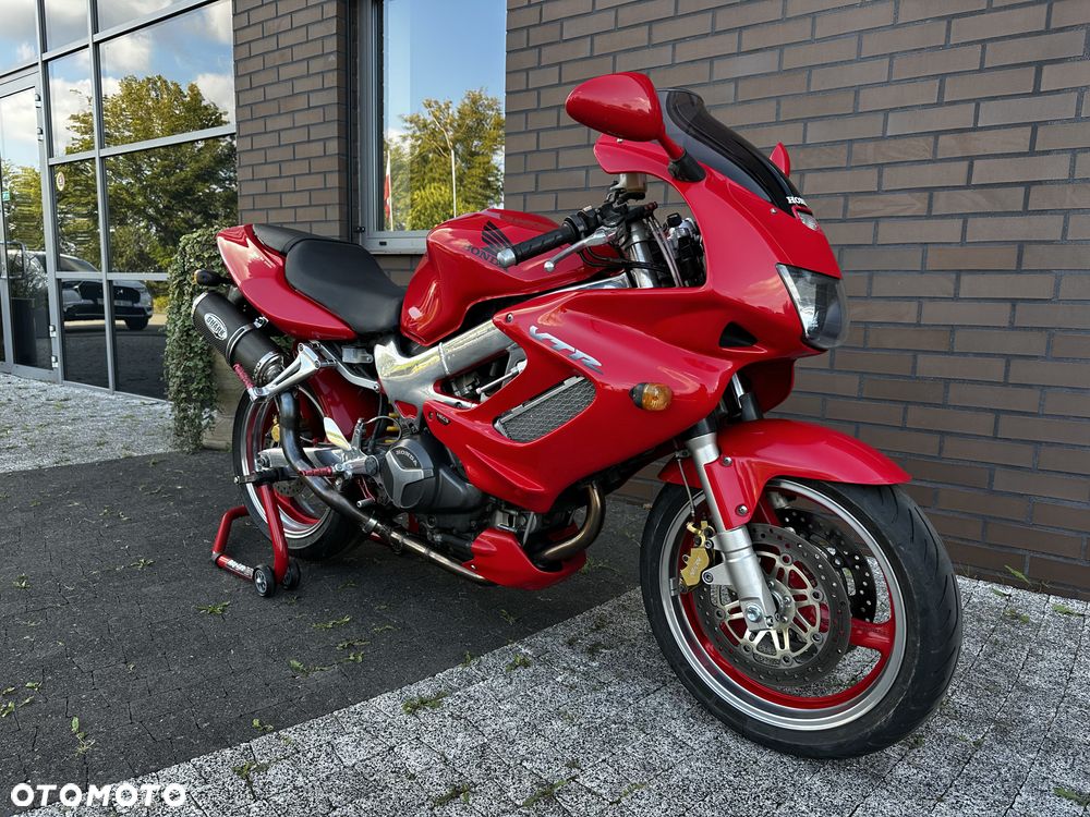 Honda VTR - 2