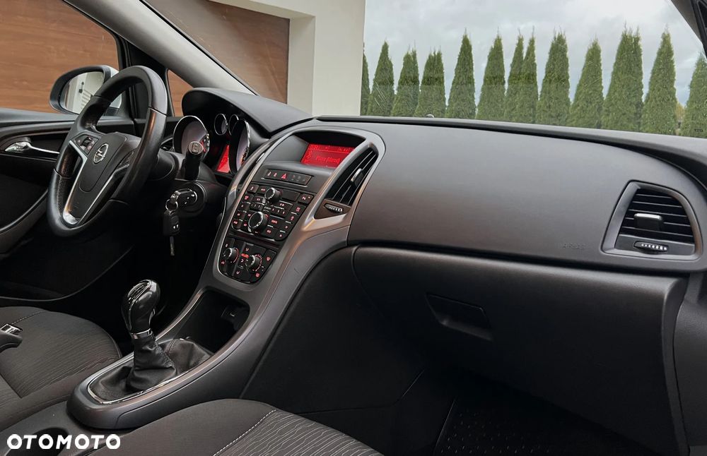 Opel Astra V 1.6 CDTI Dynamic - 13