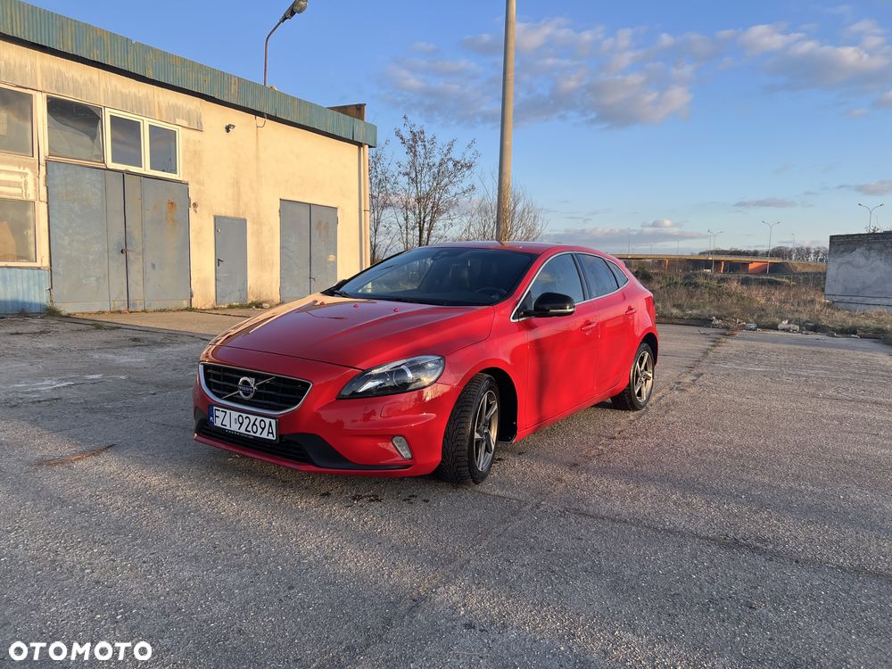 Volvo V40 D2 RDesign - 1