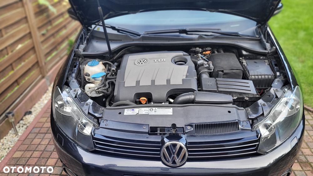 Volkswagen Golf - 10