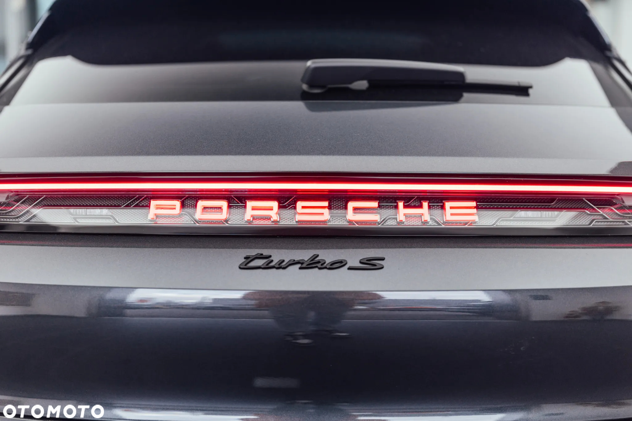 Porsche Taycan 105kWh Turbo S Sport Turismo - 39