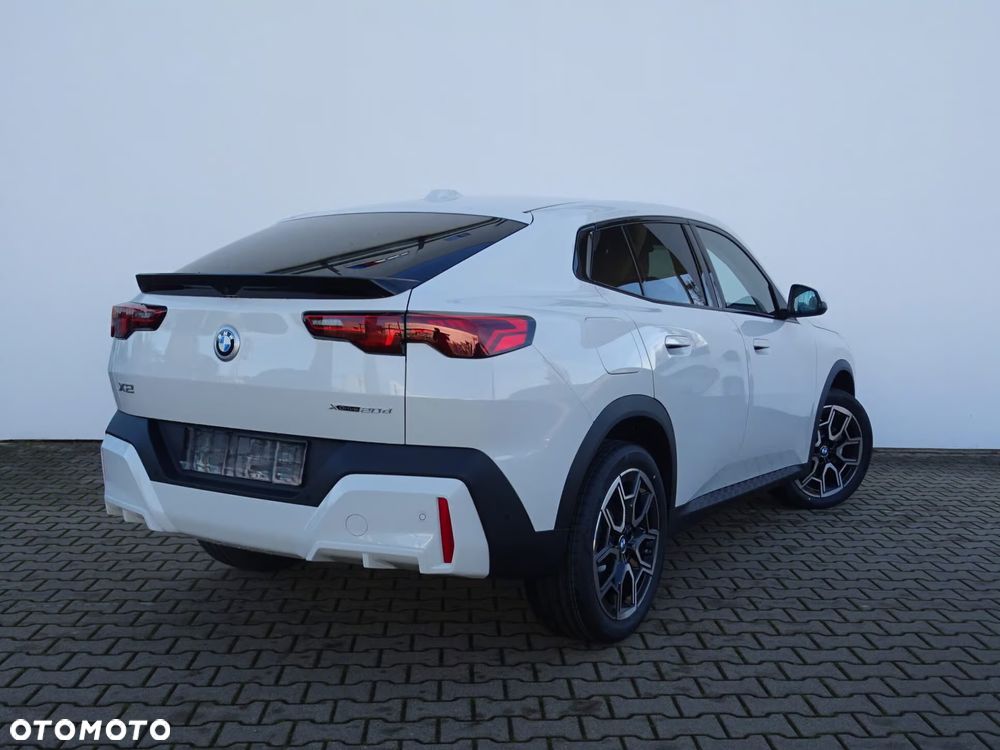 BMW X2 sDrive20i mHEV - 3