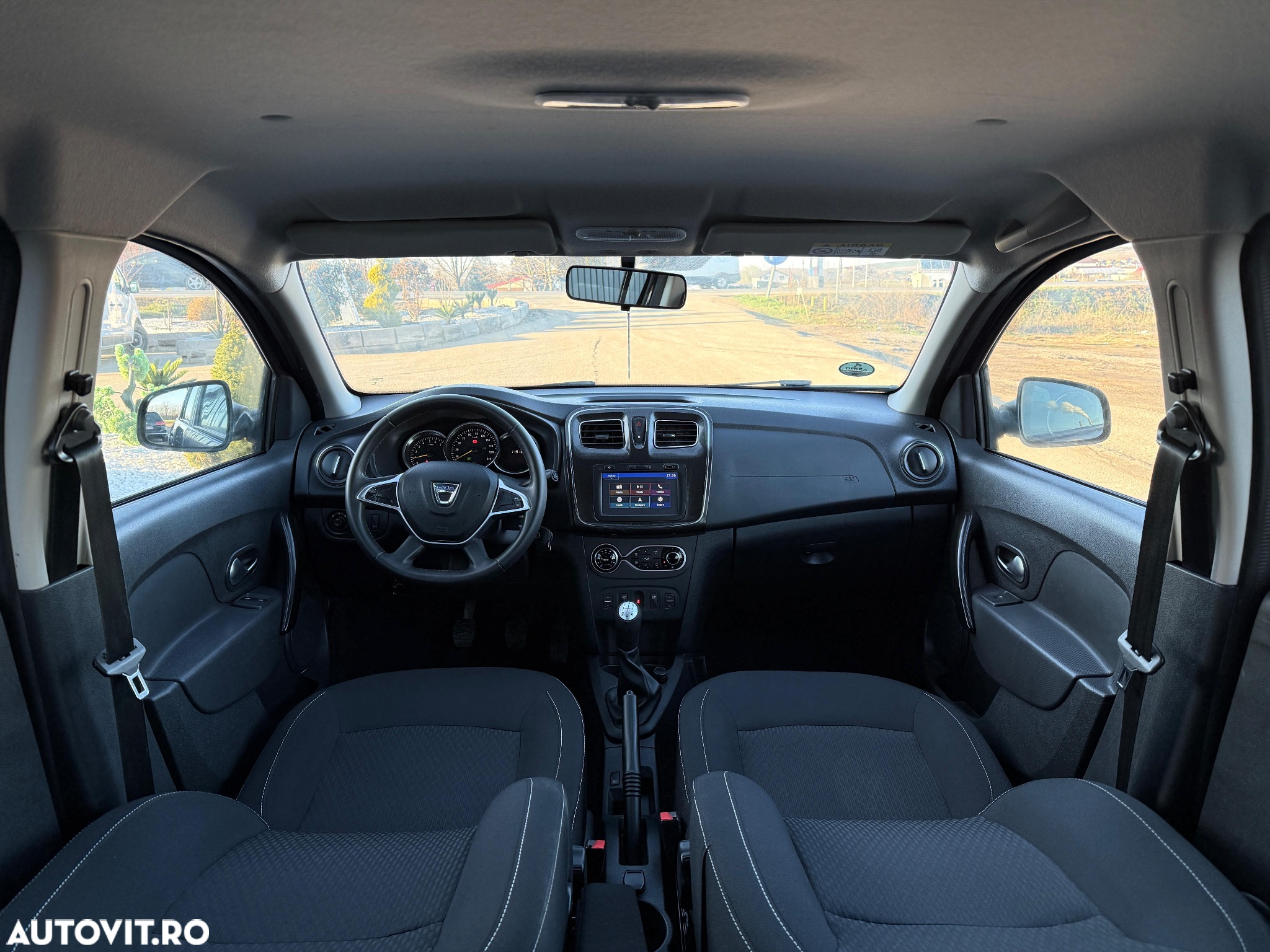 Dacia Logan 0.9 90CP Laureate - 7