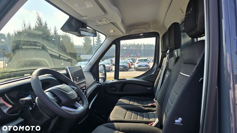 Iveco DOSTEPNY OD RĘKI !!! - 11