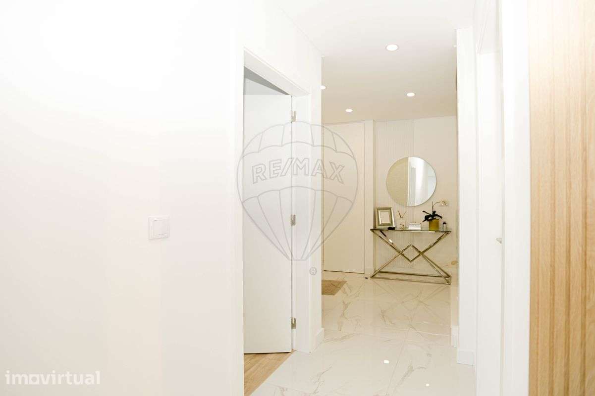 Moradia T4 para arrendamento - Grande imagem: 3/45