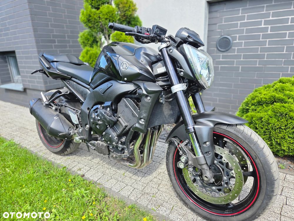Yamaha XSR - 7